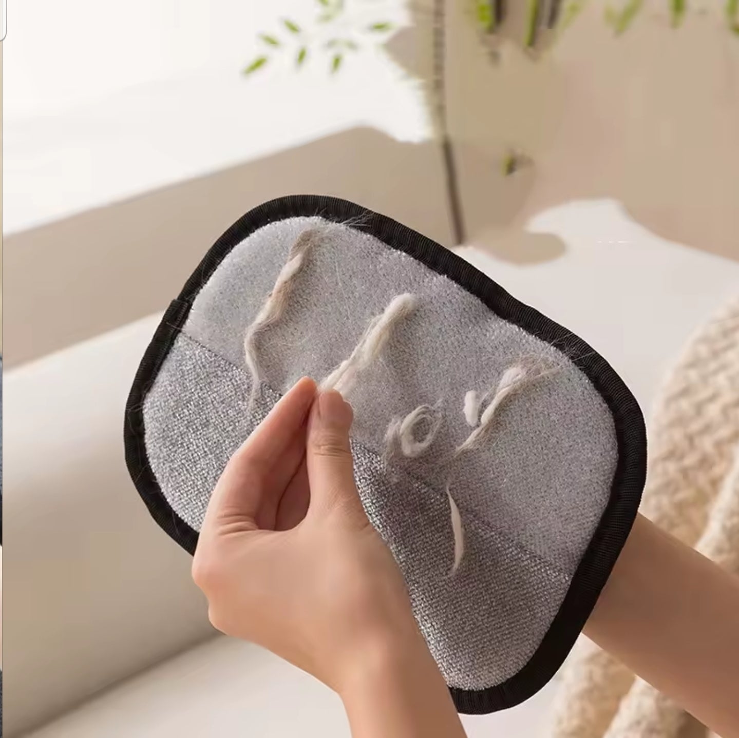 Pet Hair Remover Glove – Easy Fur Cleaning for Dogs & Cats